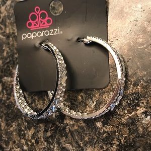 BRAND NEW PAPARAZZI EARRINGS